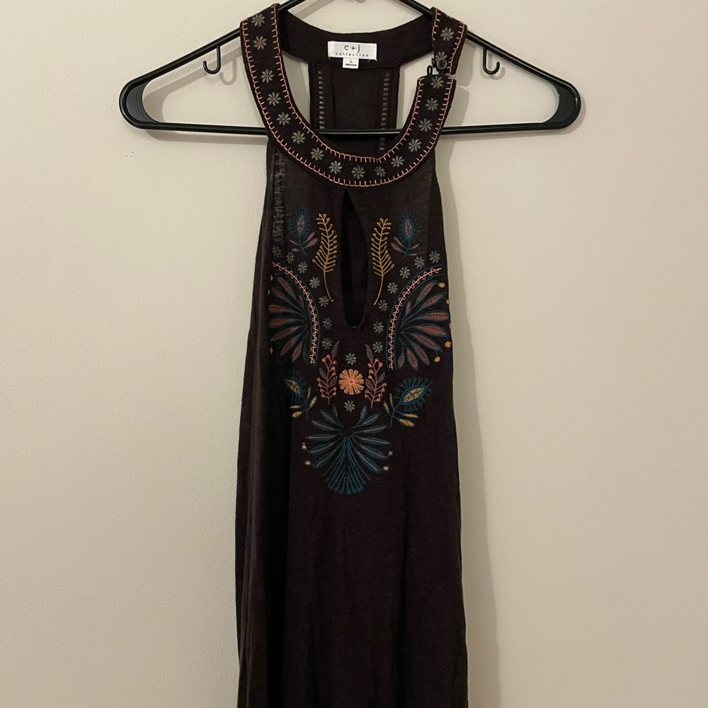 Embroidered tank